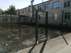 3D заборы для школы 15 метров фото в Цюрюпе