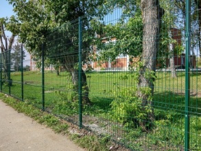 3D заборы для школы 90 метров фото в Цюрюпе